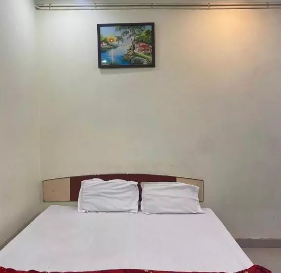 Hotelli Spot On 91421  Shree Ji