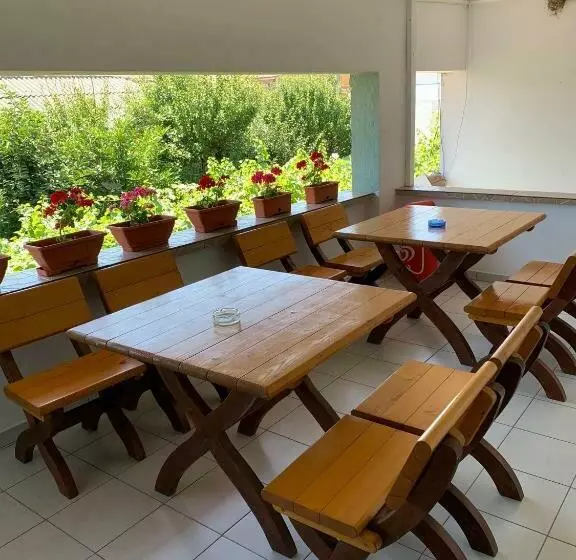 Pensjonat Casa Pestelui