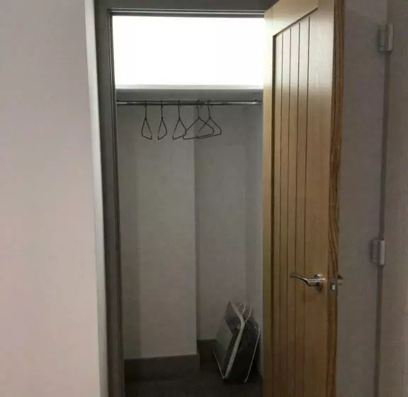 Hotel Hunters Lodge