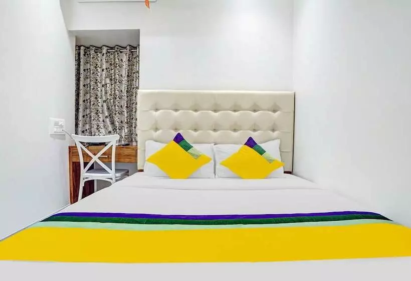 Itsy Hotels Heraa International