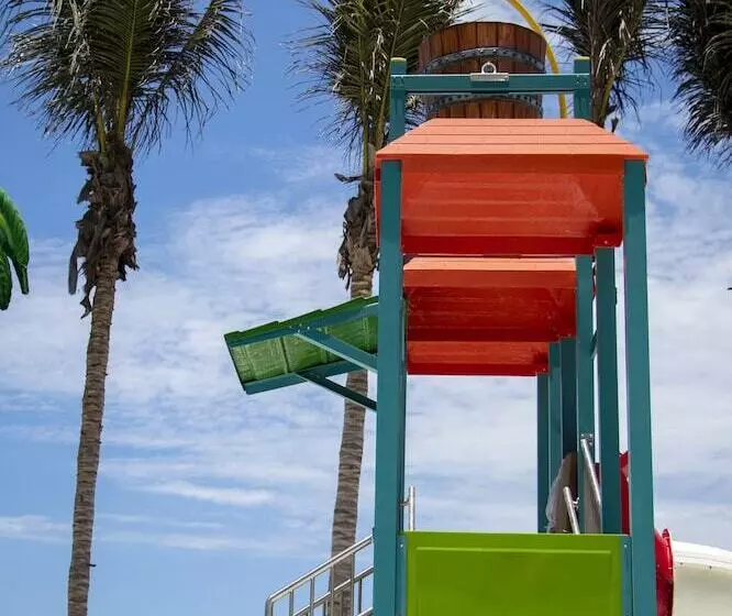 ホテル Viaggio Resort Mazatlan