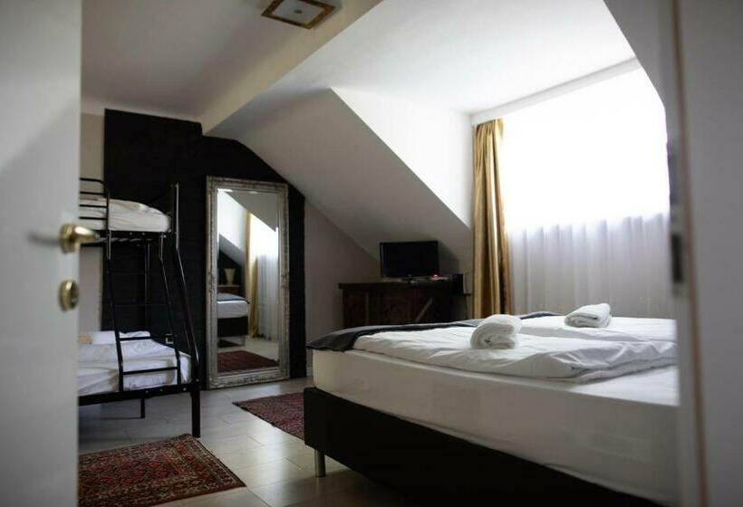 پانسیون Elegant&hu