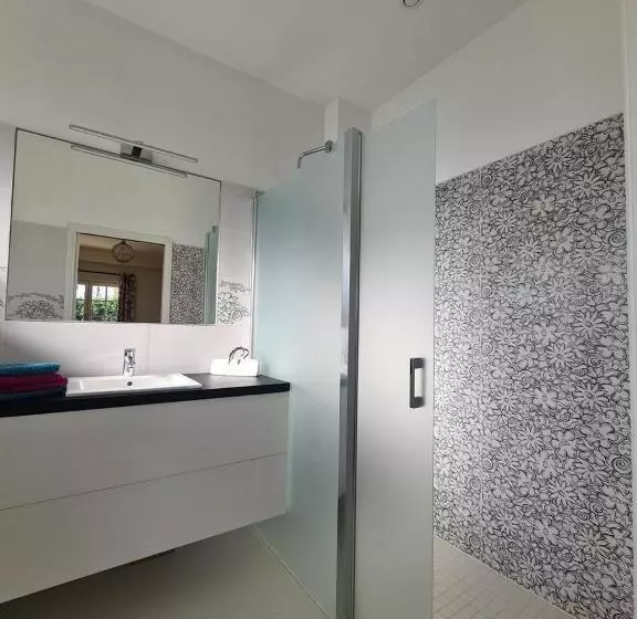 Aamiaismajoitus (B&B) Gîte à La Ferme Chant Alouette