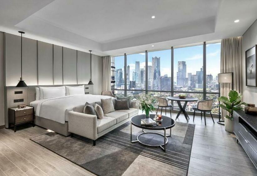 25hours Hotel Jakarta The Oddbird