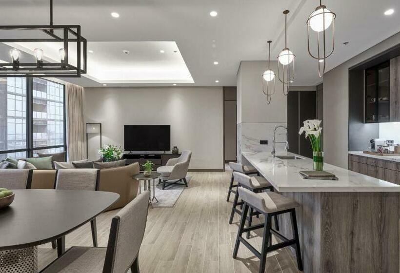 25hours Hotel Jakarta The Oddbird