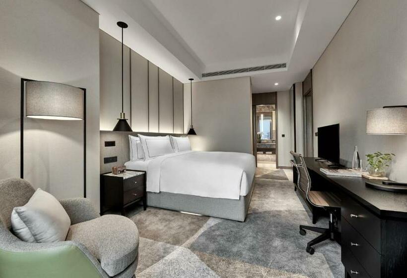 25hours Hotel Jakarta The Oddbird