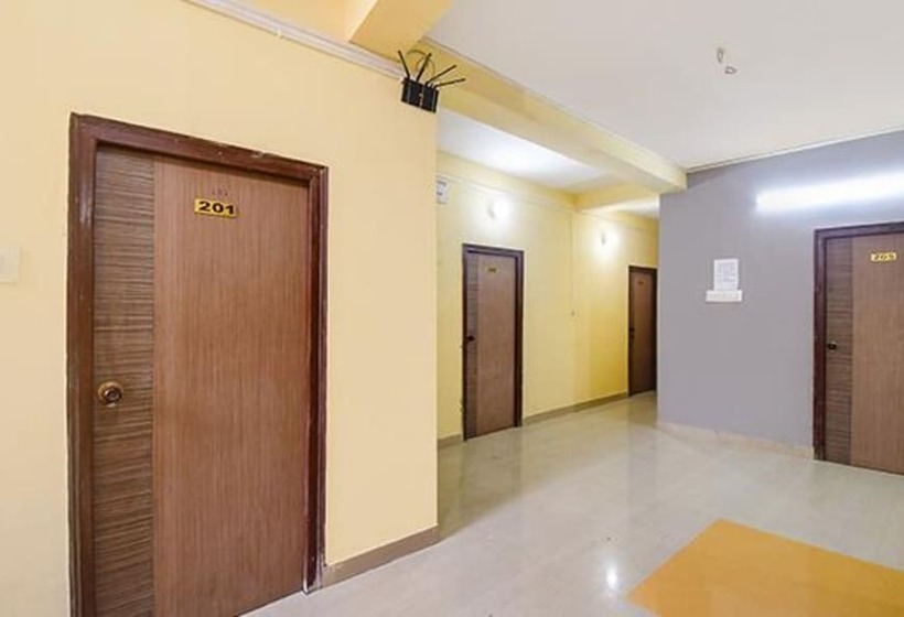 호텔 Fabexpress Indigo Inn Kol