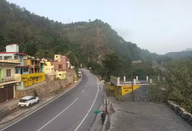 Kc Hotel & Restaurant