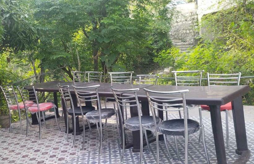 Kc Hotel & Restaurant