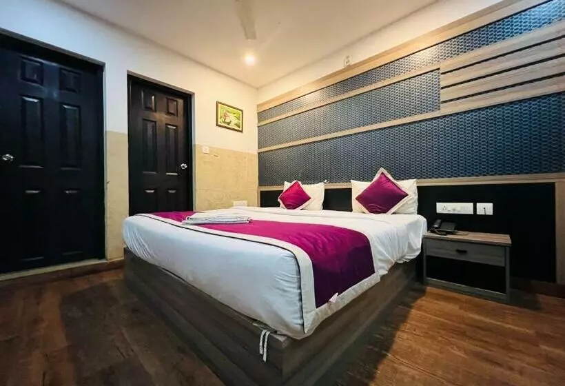 Hôtel Tcs Suites