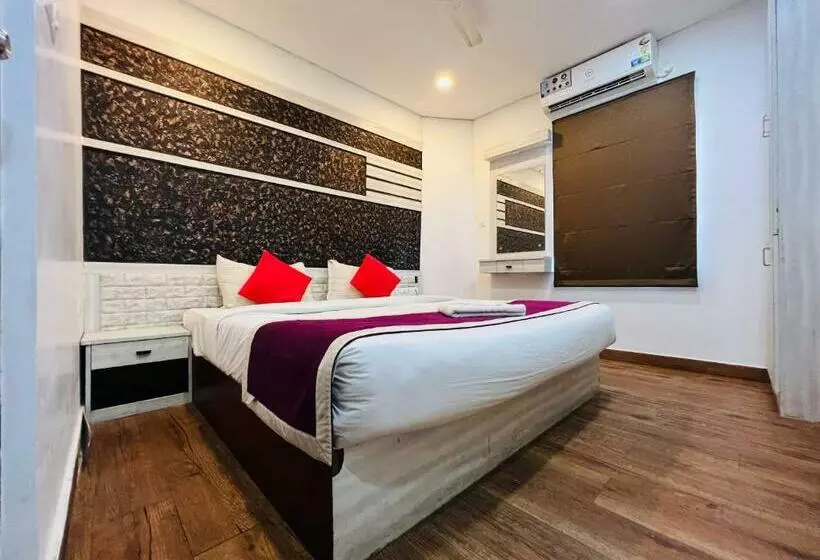 Hôtel Tcs Suites