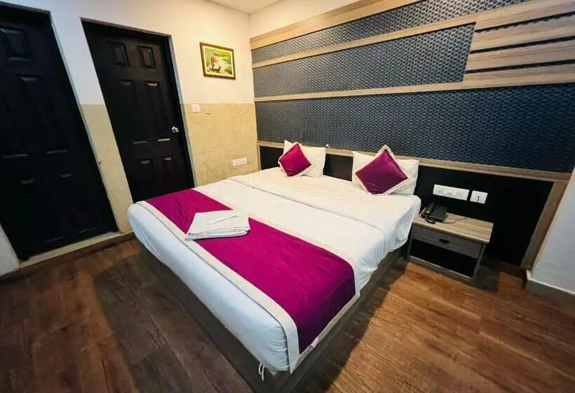 Hôtel Tcs Suites