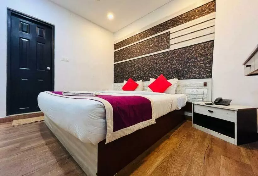 Hôtel Tcs Suites