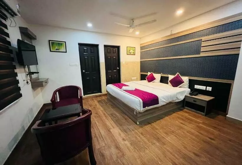 Hôtel Tcs Suites