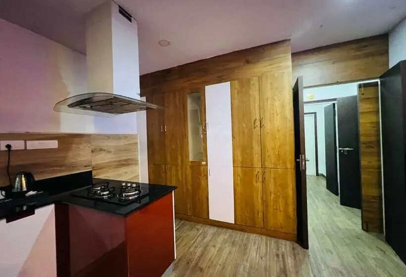 Hôtel Tcs Suites
