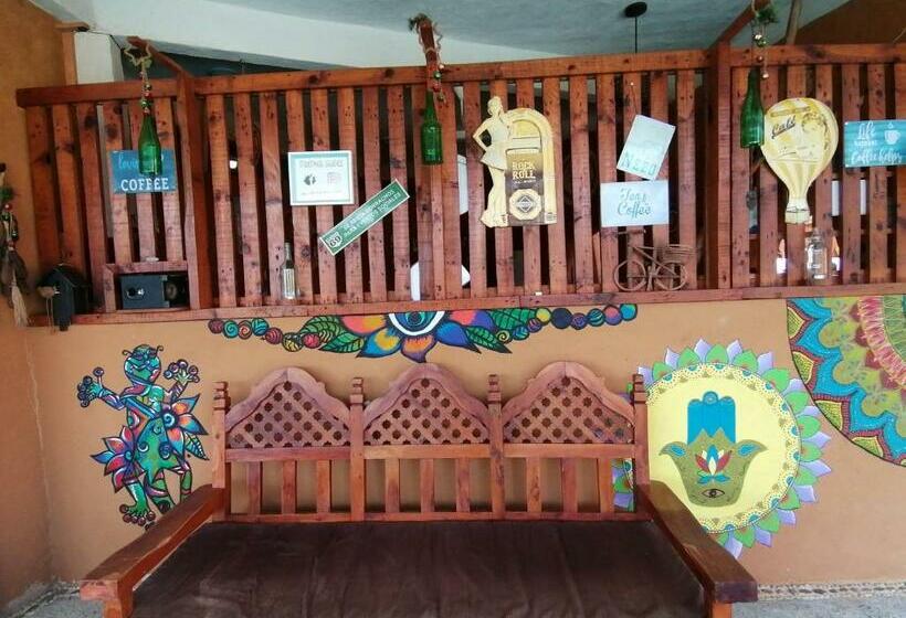 ペンション Wayahnb Al Eco Hostal Holístico