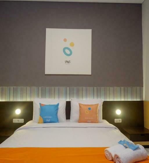 Sans Hotel Good Wish Semarang