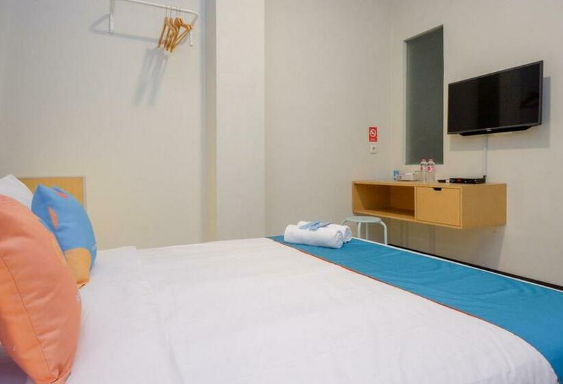 Sans Hotel Good Wish Semarang