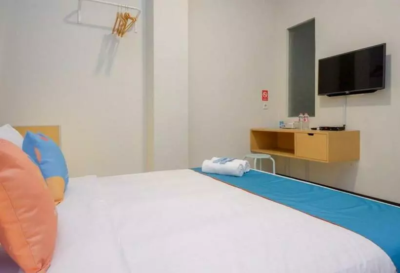 Sans Hotel Good Wish Semarang