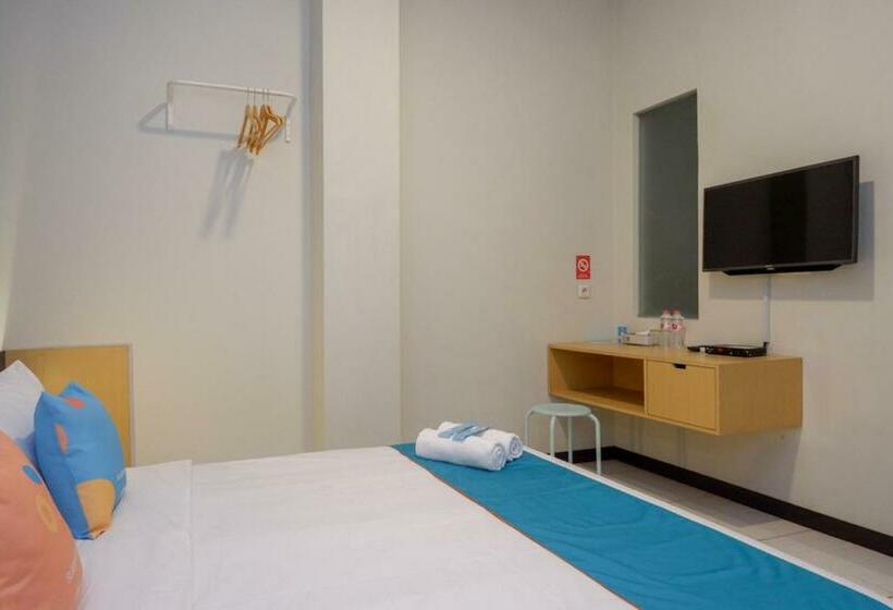 Sans Hotel Good Wish Semarang