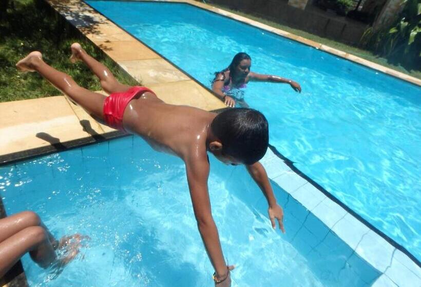 פנסיון Guest House Lua