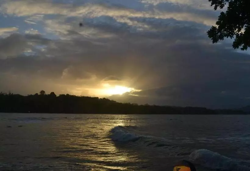 ホテル Cahuita