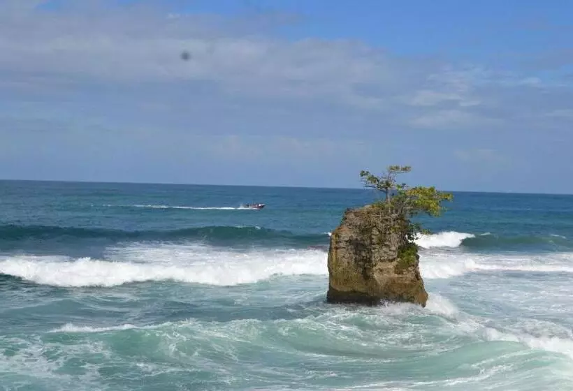 ホテル Cahuita