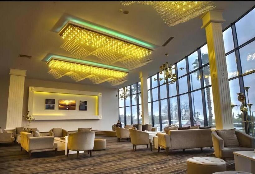 هتل Orbi Batumi City Beach View