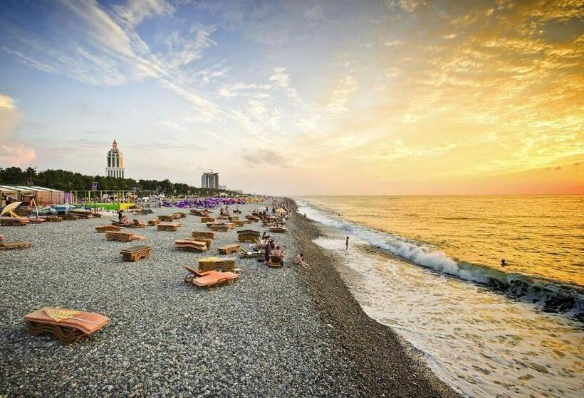 هتل Orbi Batumi City Beach View