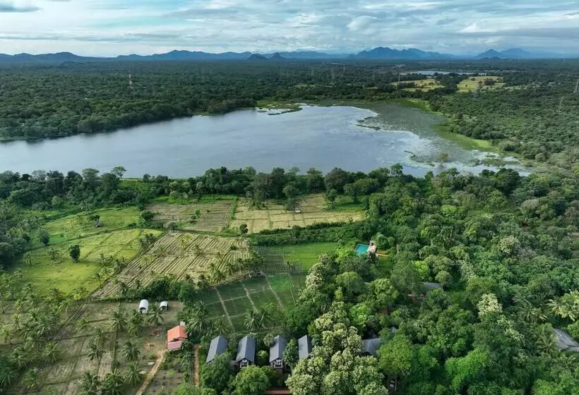 Hotelli Taru Villas Maia  Habarana