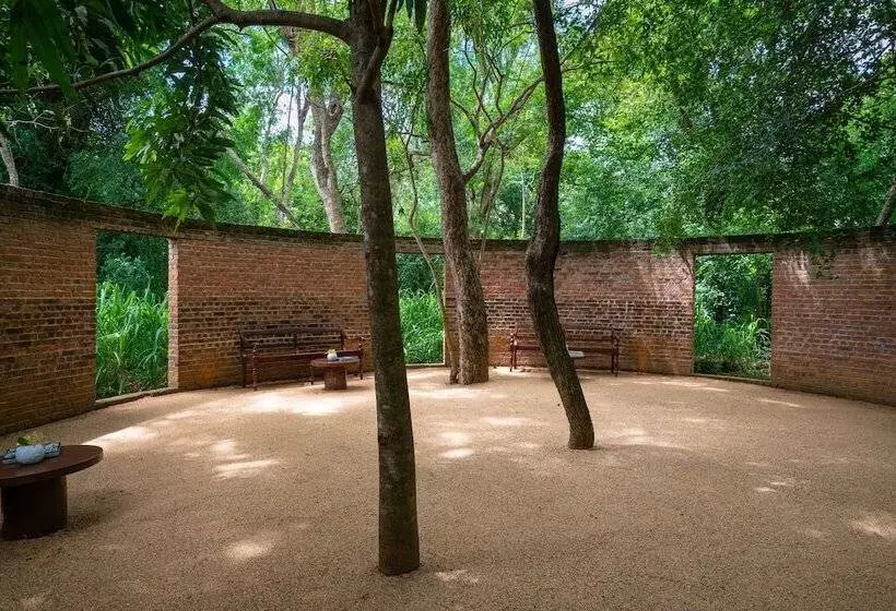 Hotelli Taru Villas Maia  Habarana