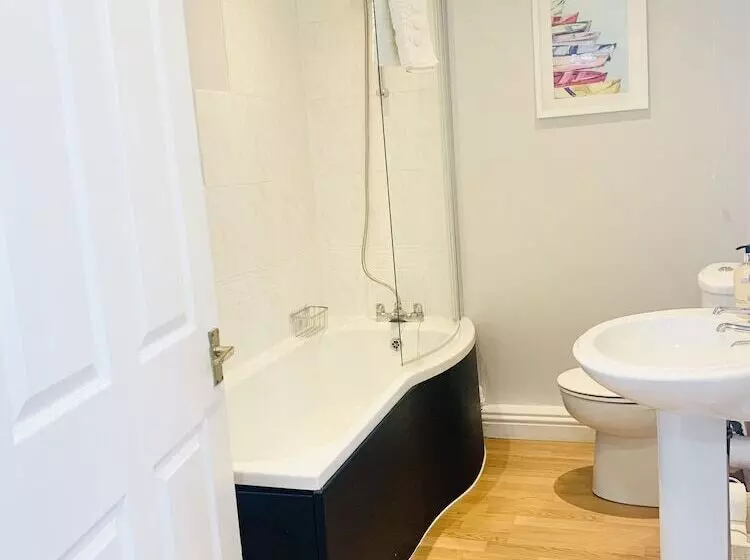 Inviting Townhouse In Bedlington