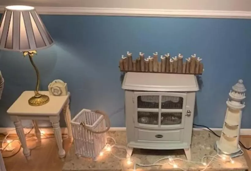 Lovely 5 Person Chalet In St Margaret S At Cliffe