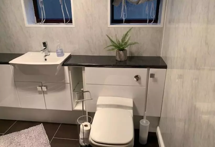 Lovely 5 Person Chalet In St Margaret S At Cliffe