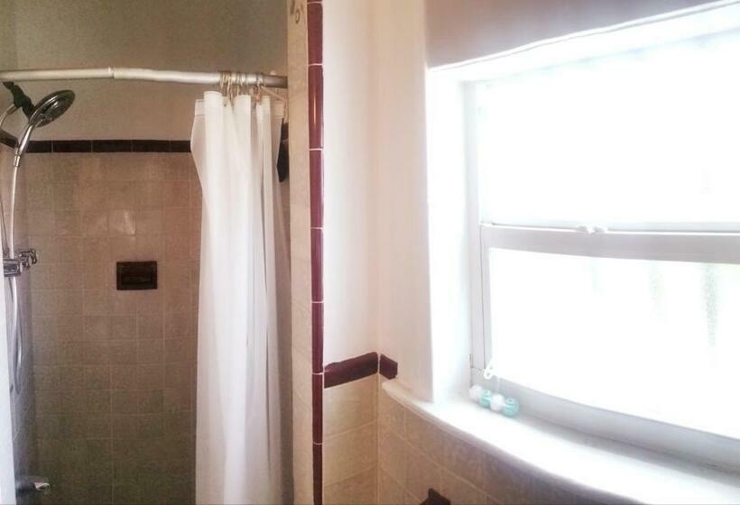 Pensjonat A Peaceful Stay In Miami