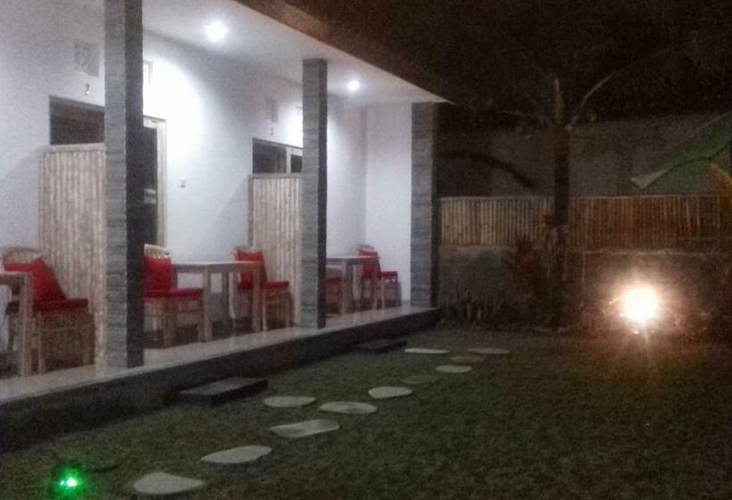 פנסיון Anugrah Jaya Guest House