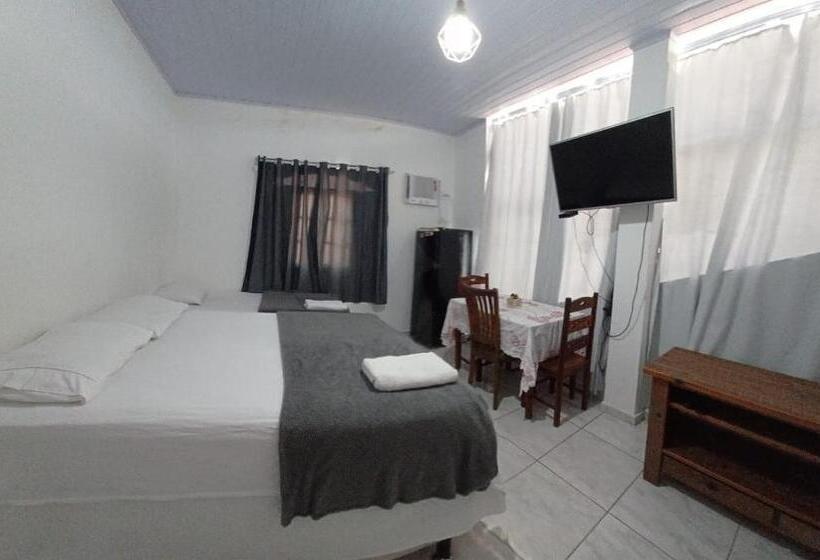 펜션 Piratininga Guesthouse Casa De Hóspedes