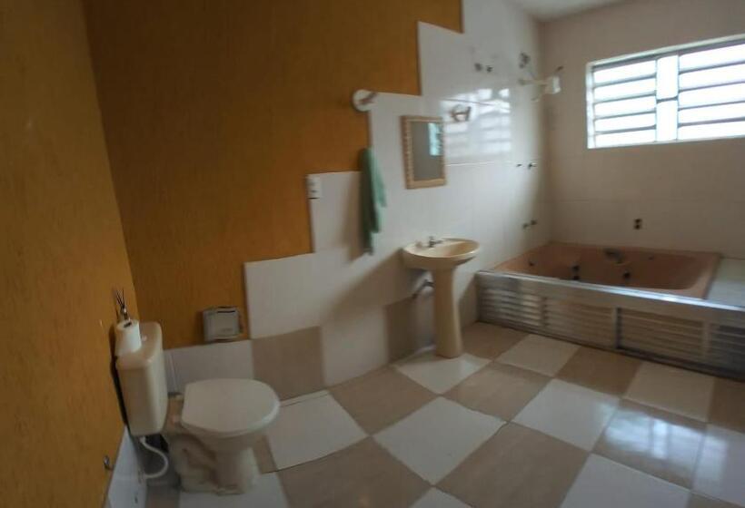 펜션 Piratininga Guesthouse Casa De Hóspedes