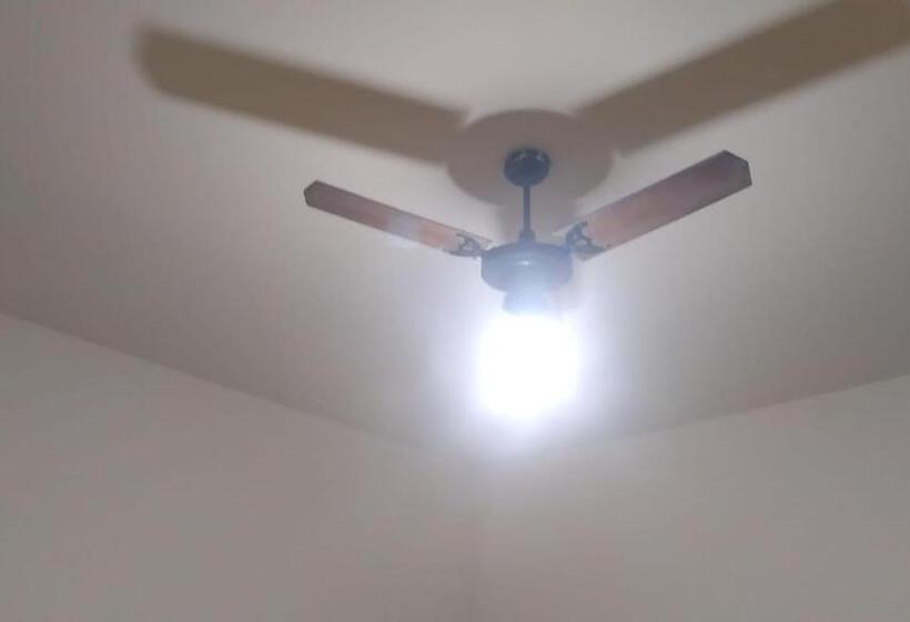 펜션 Piratininga Guesthouse Casa De Hóspedes