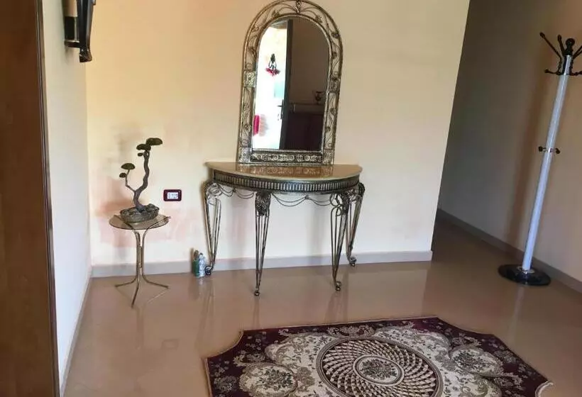 پانسیون Sara Guesthouse