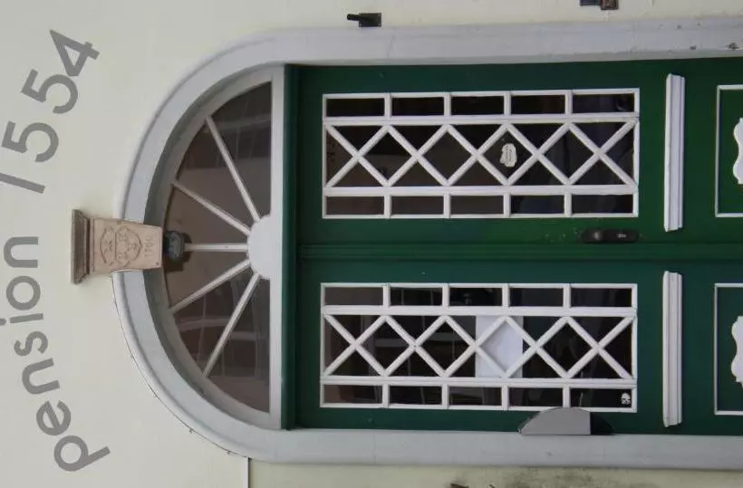 Nocleg ze śniadaniem Pension 1554