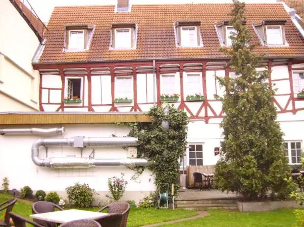 Nocleg ze śniadaniem Pension 1554