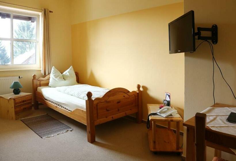 住宿加早餐  Pension & Gasthaus Kahren