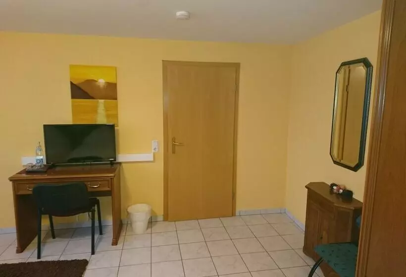 בית מלון כפרי Euro