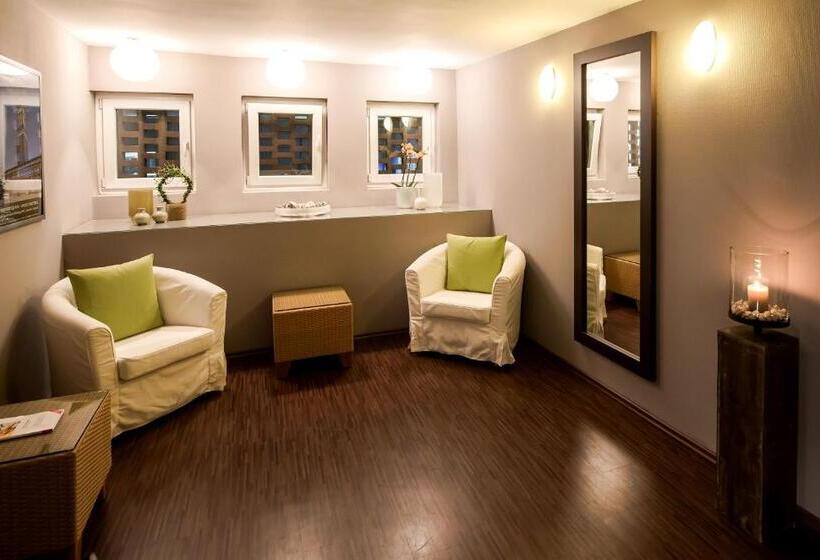 هتل Flämischer Hof