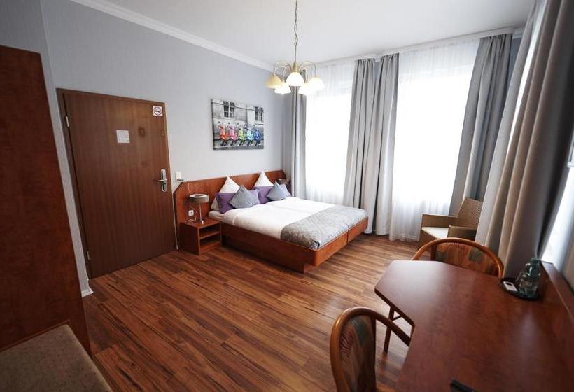 호텔 Wurster Kroog