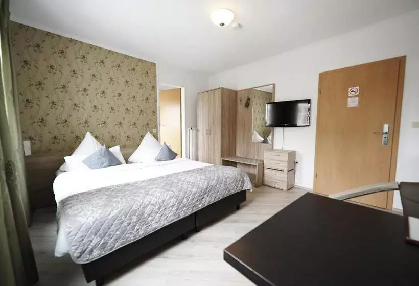 ホテル Wurster Kroog