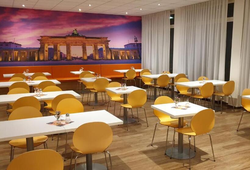 Отель Ibis Budget Berlin Ost