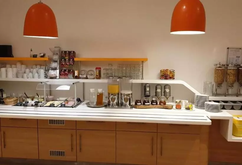 هتل Ibis Budget Berlin Ost