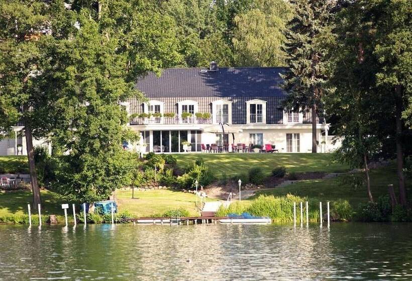 ホテル Nook X Seepalais Boutique